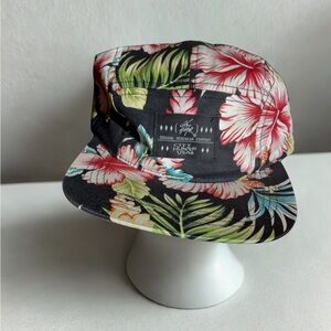 City Hunter USA — Floral Patterned Hat